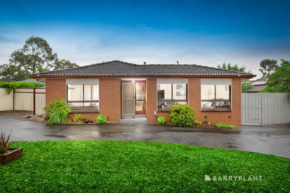 300 Betula Ave, Mill Park, VIC 3082