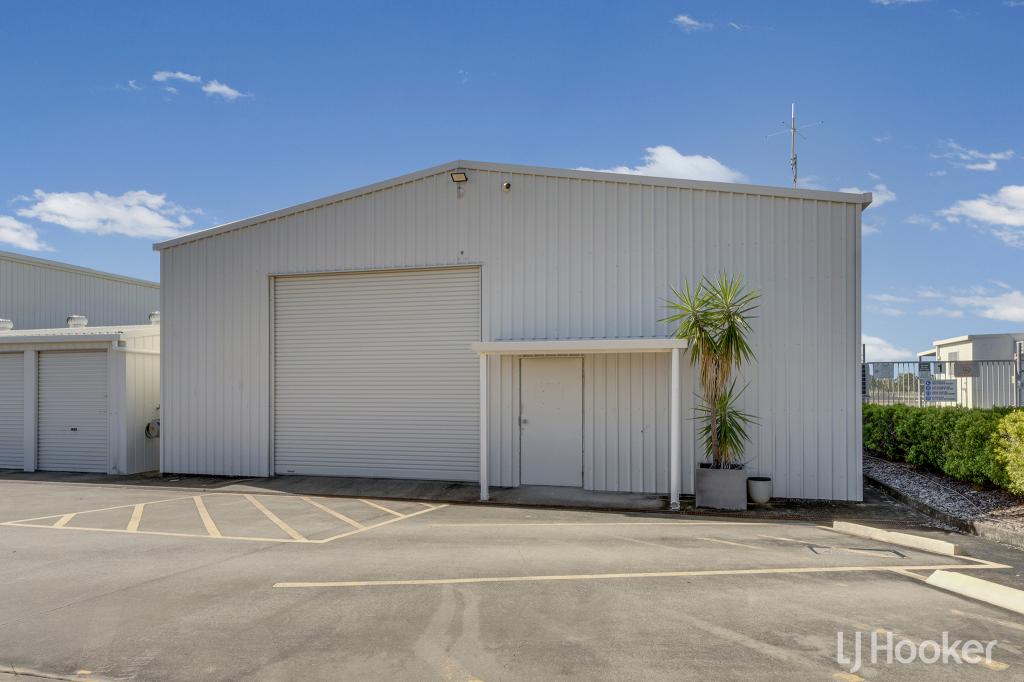 31 Aerodrome Rd, Clinton, QLD 4680