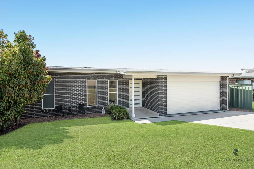 37 Banjo Paterson Ave, Mudgee, NSW 2850