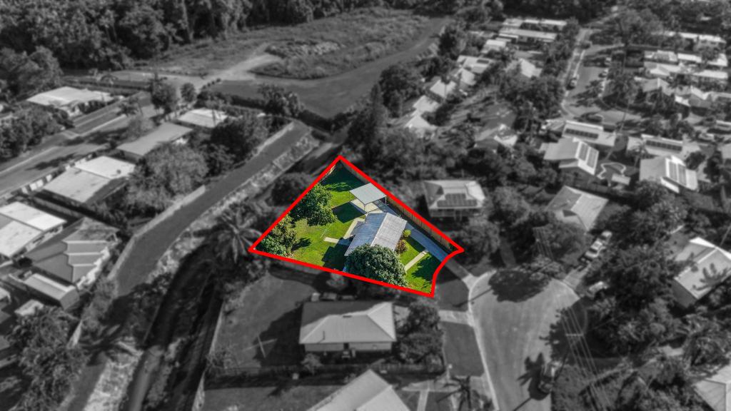 9 Patula Cl, Manoora, QLD 4870