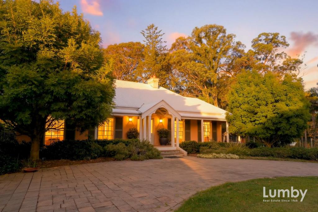 17 Smalls Rd, Arcadia, NSW 2159