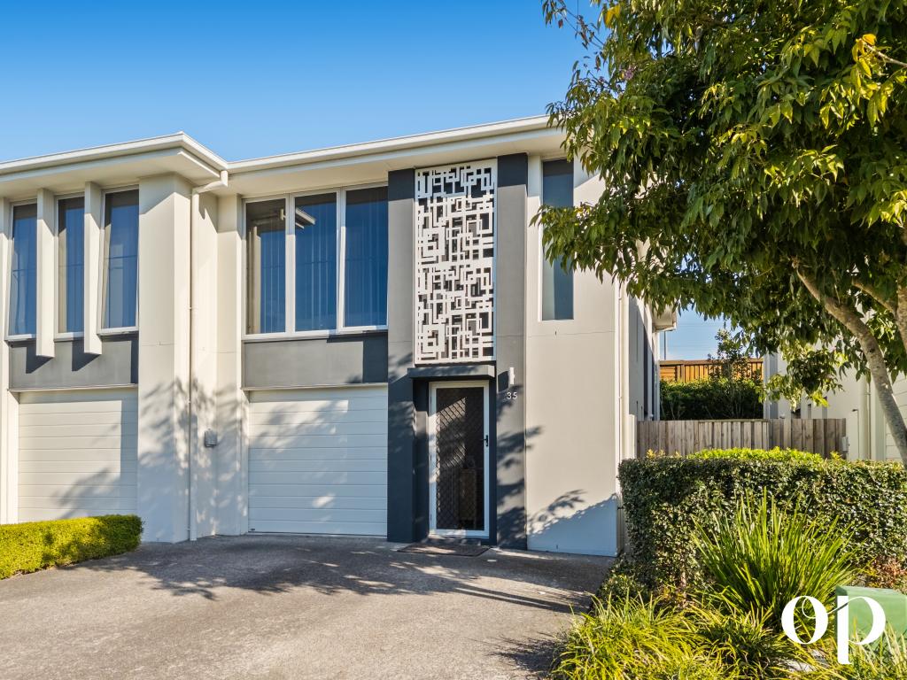 35/188 GAINSBOROUGH DR, PIMPAMA, QLD 4209