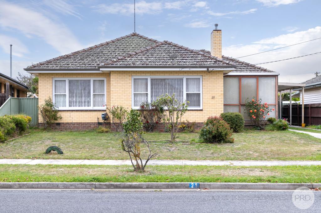 21 Eton St, Wendouree, VIC 3355