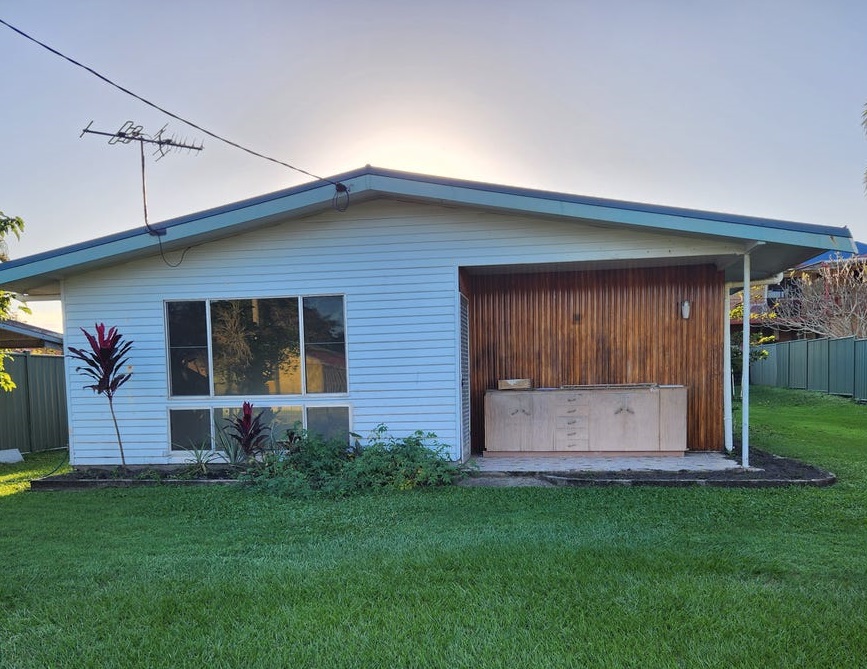 4 Jacobs Rd, Kurrimine Beach, QLD 4871
