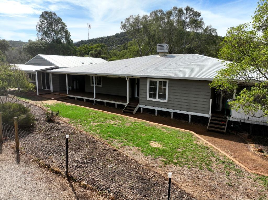 529 Toodyay West Rd, West Toodyay, WA 6566