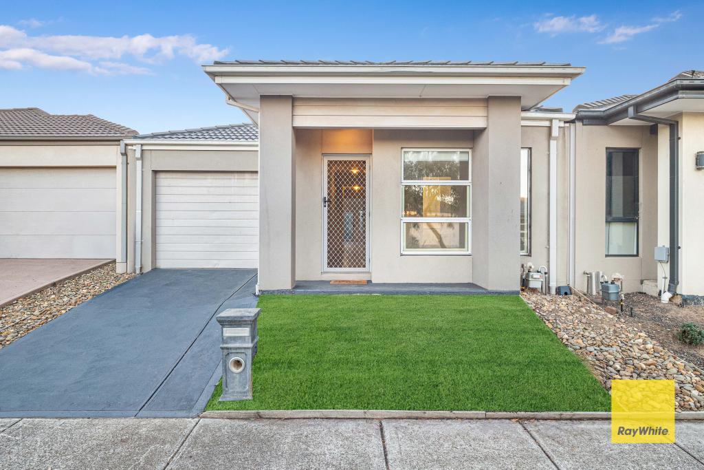 13 Bennerson St, Point Cook, VIC 3030
