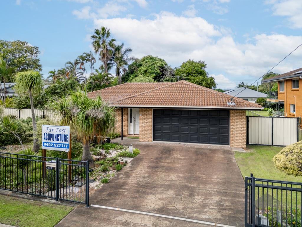 242 Middle Rd, Boronia Heights, QLD 4124