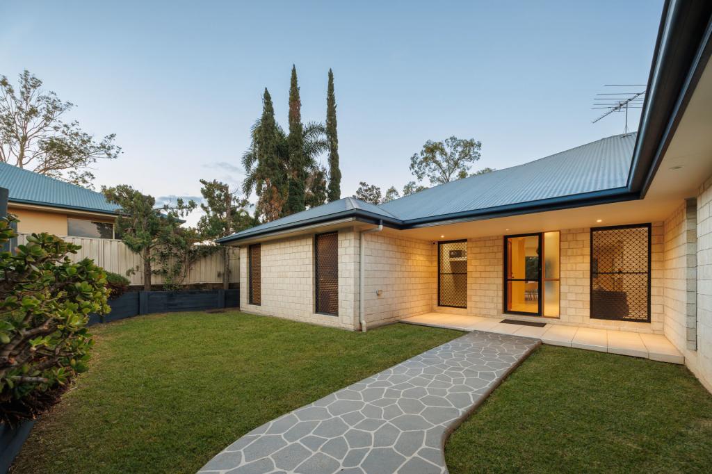 11 Cheltenham Pl, Forest Lake, QLD 4078