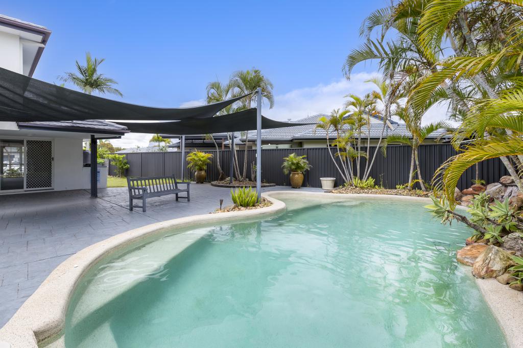 6 Glenwater Cres, Helensvale, QLD 4212