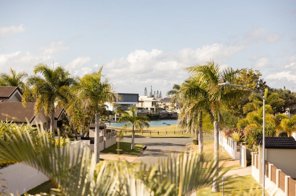 1 Sirocco Ct, Ormiston, QLD 4160