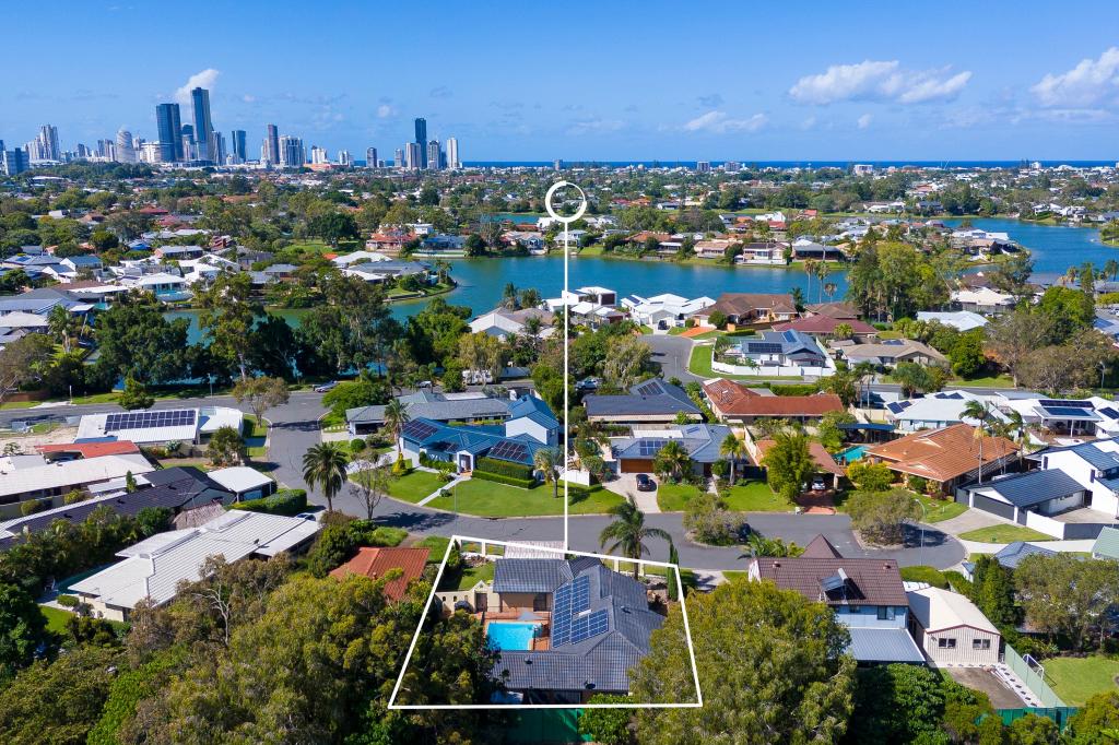 11 Henning Ct, Mermaid Waters, QLD 4218