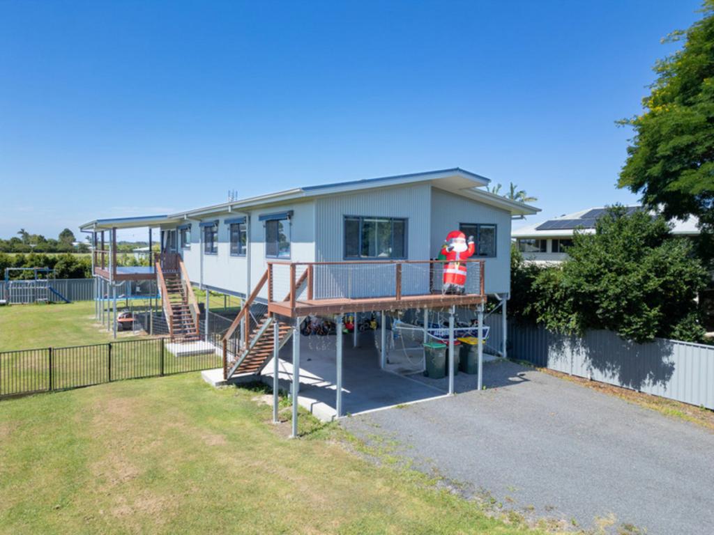 5 Gordon St, Palmers Island, NSW 2463