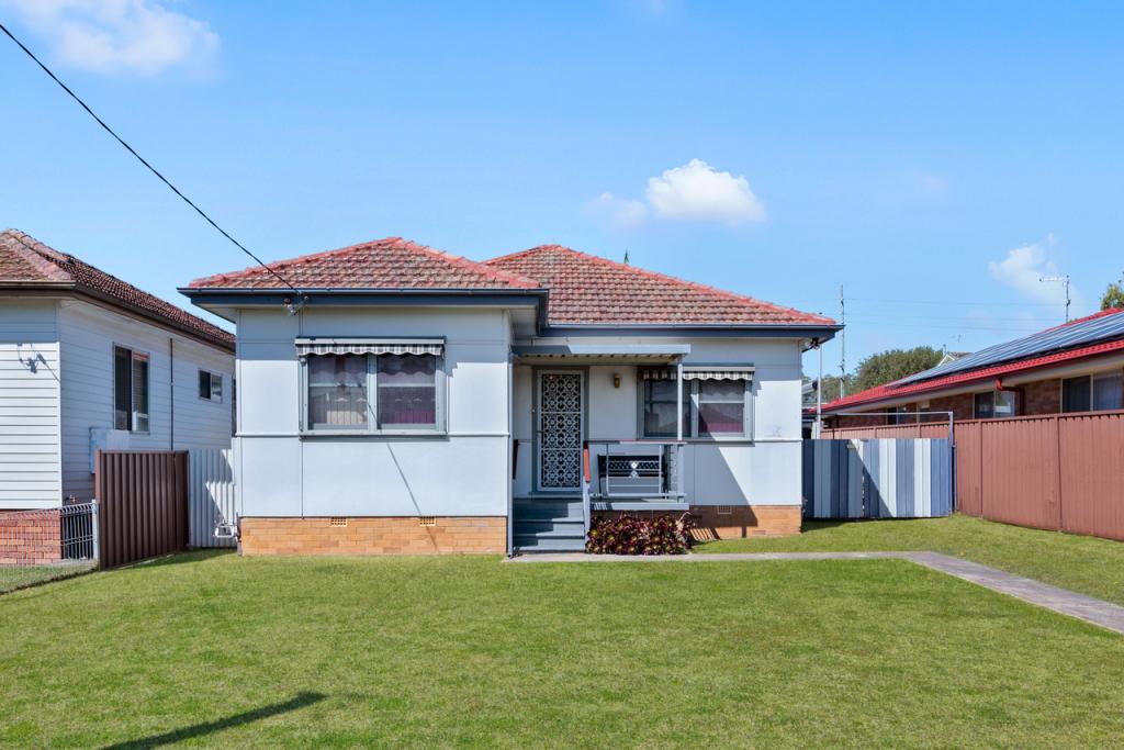 52 Belford St, Ingleburn, NSW 2565