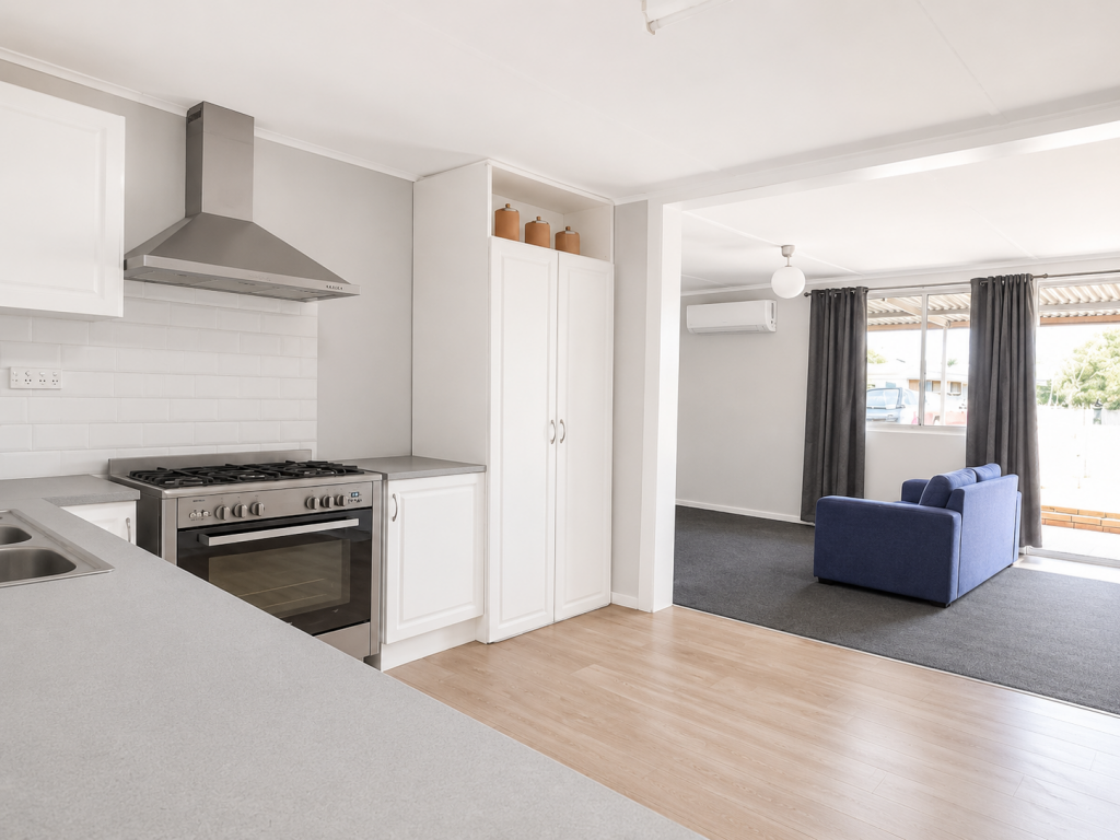 8 Touche St, Three Springs, WA 6519