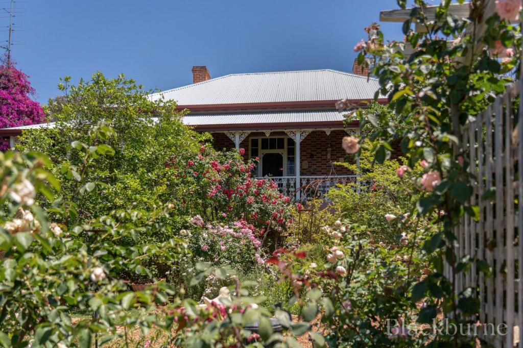 17 GREY ST, YORK, WA 6302