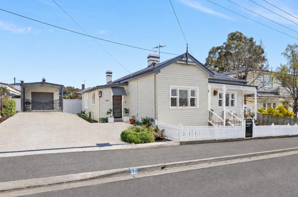 12 Claude St, New Town, TAS 7008