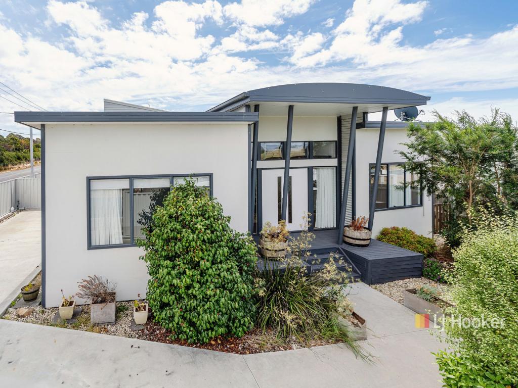 82 Alexander St, Shearwater, TAS 7307