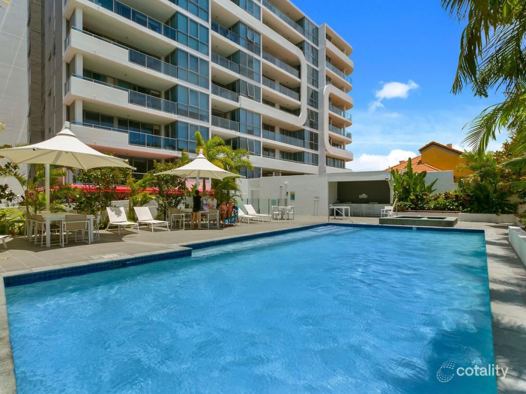 720/19 Imperial Pde, Labrador, QLD 4215