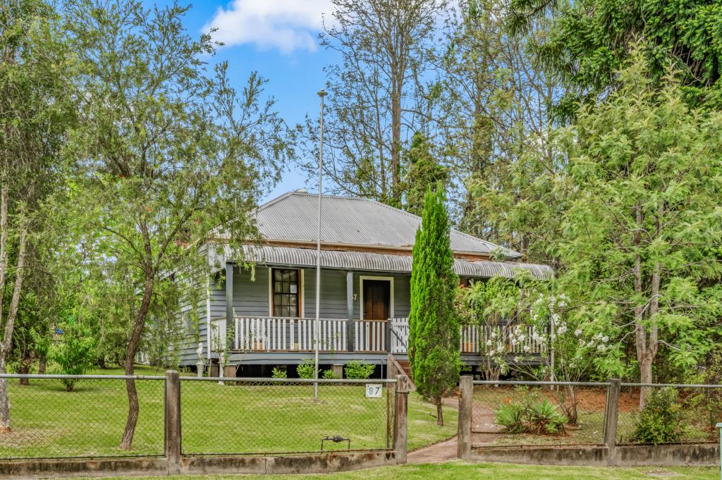 87 Queen St, Clarence Town, NSW 2321