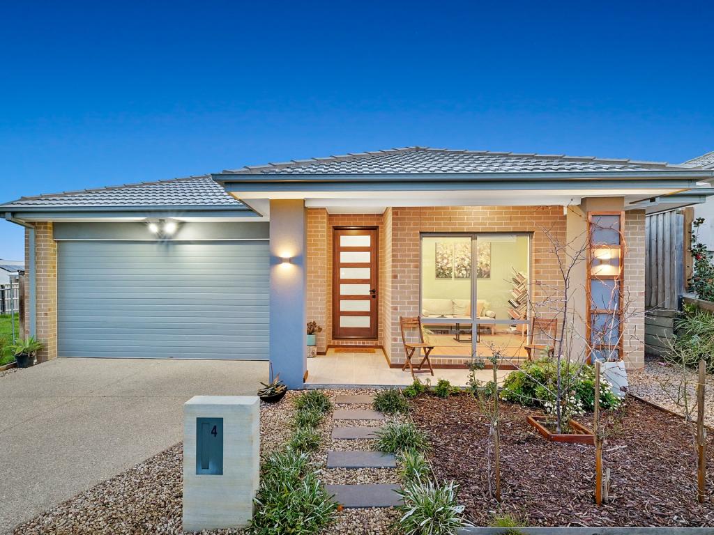 4 Seacombe Rd, Nar Nar Goon North, VIC 3812
