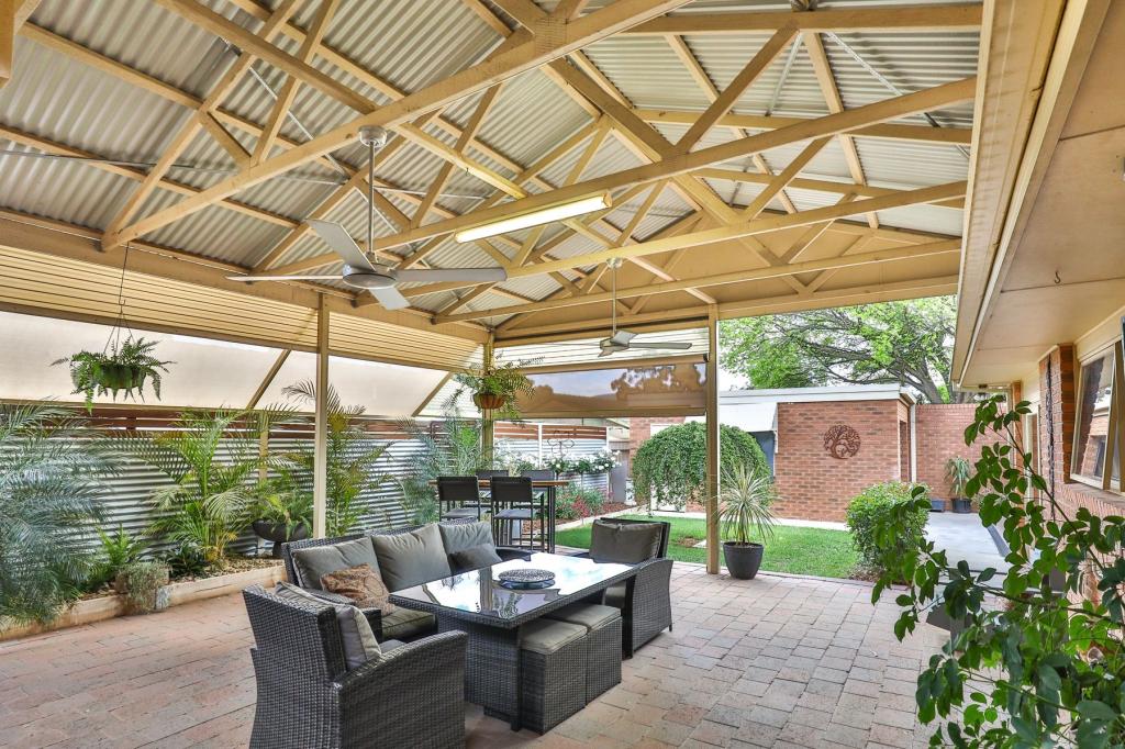 9 Popular Alm Ct, Mildura, VIC 3500