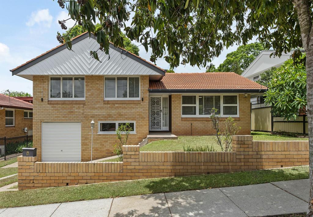 4 Balloch St, Wishart, QLD 4122