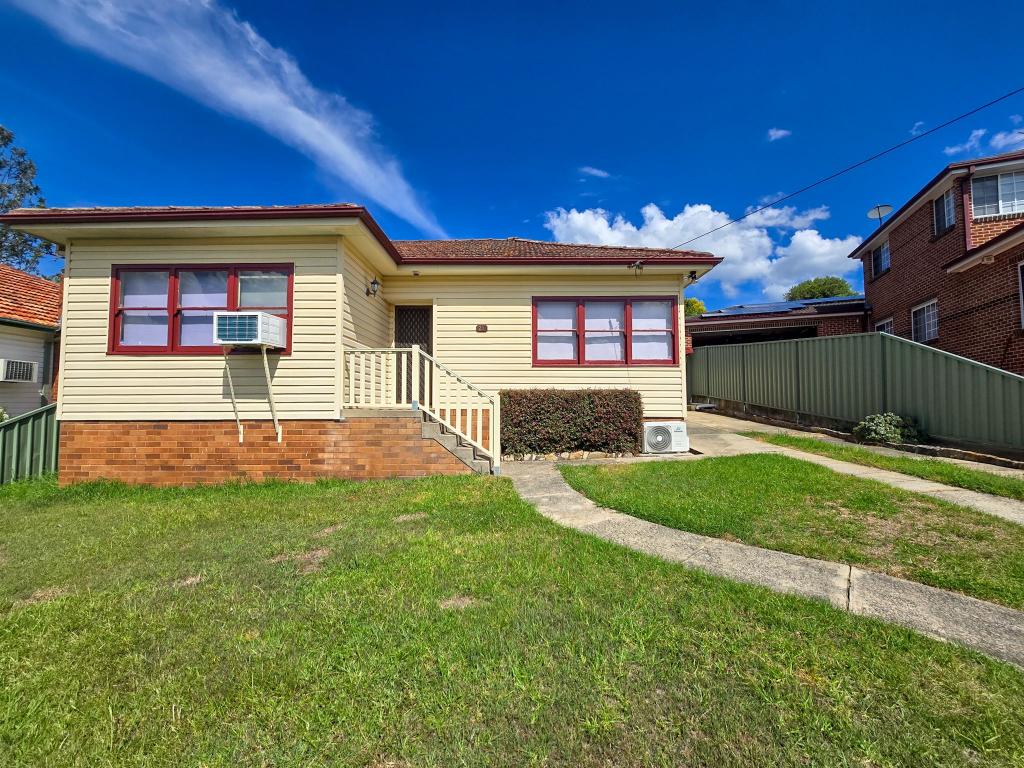 20 Mclean Rd, Campbelltown, NSW 2560