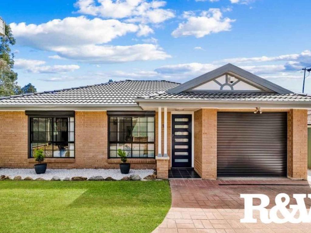 93 Brussels Cres, Rooty Hill, NSW 2766