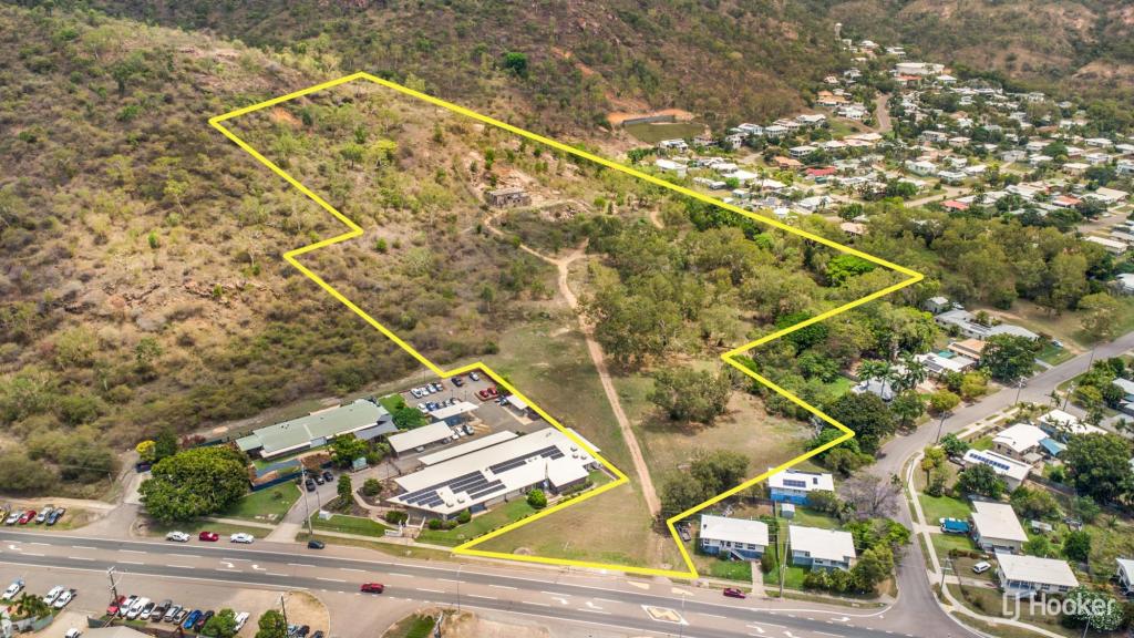 LOT 1  & 110/343 - 345 STUART DR, WULGURU, QLD 4811