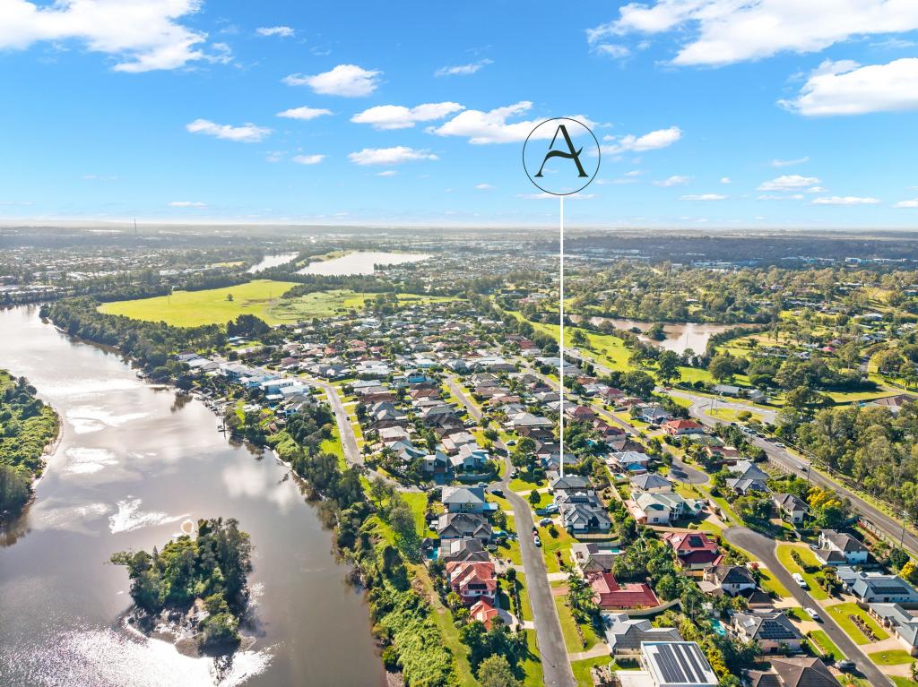 60 Graywillow Bvd, Oxenford, QLD 4210