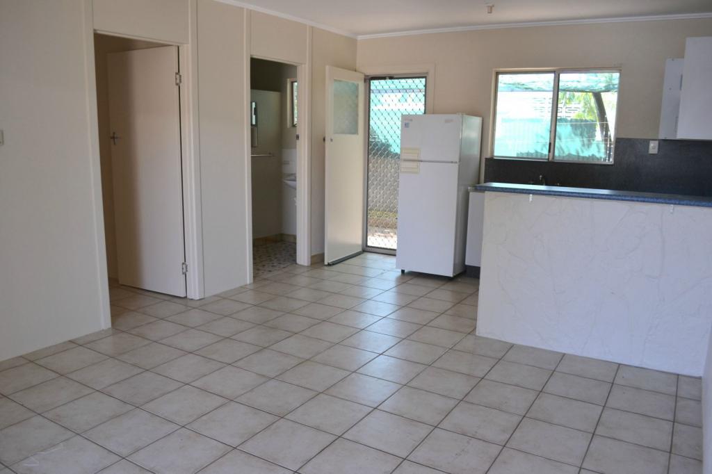 2/200 Camooweal St, Mount Isa, QLD 4825