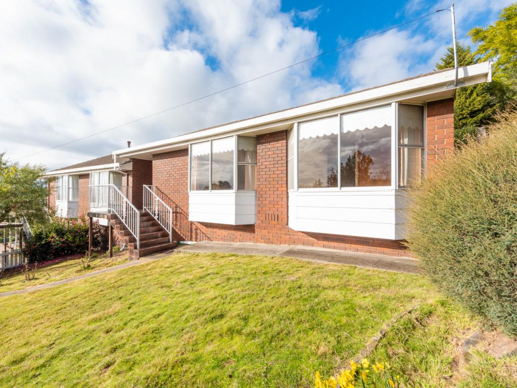 2/64 Ernest St, Kings Meadows, TAS 7249