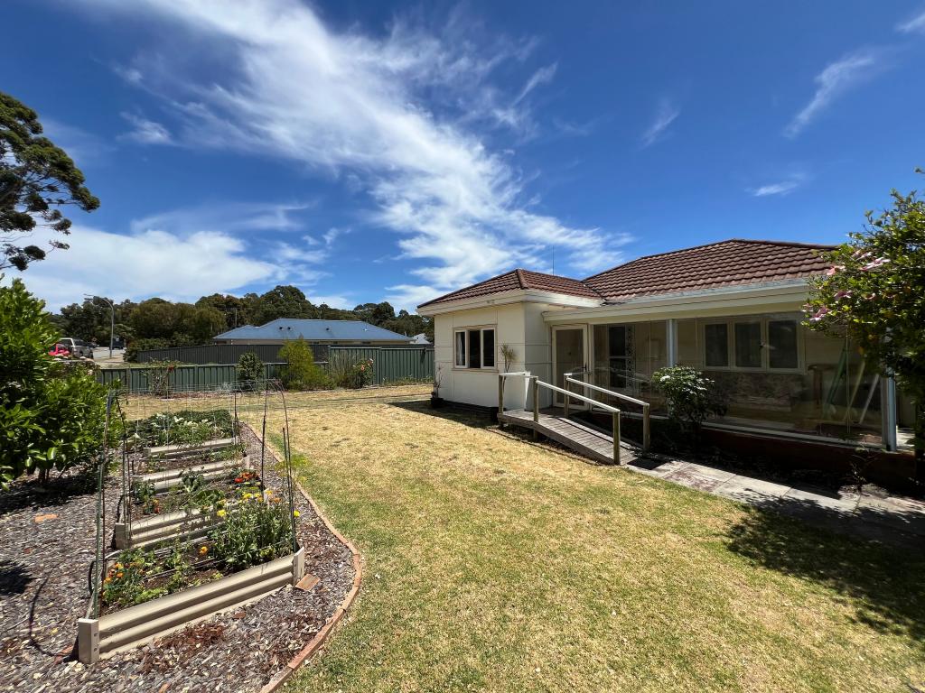 11 Zimmermann St, Denmark, WA 6333