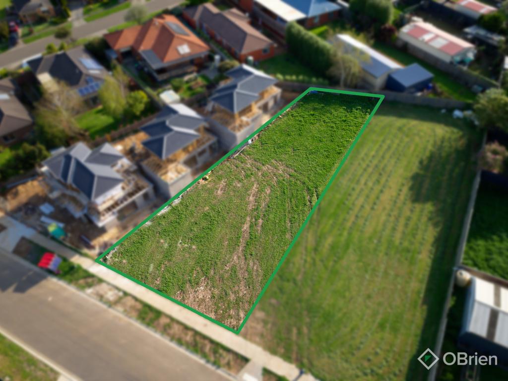 21 Boanyoo Rd, Drouin, VIC 3818