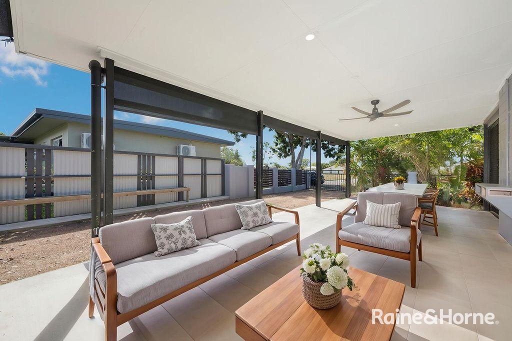 21 Gilli Cres, Cranbrook, QLD 4814