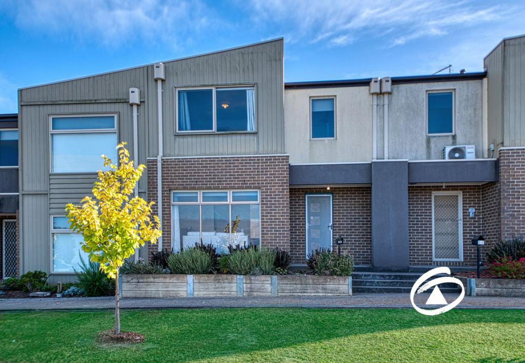 33 Atlantic Dr, Pakenham, VIC 3810