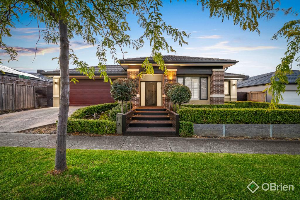 24 LOTHBURY DR, CLYDE NORTH, VIC 3978