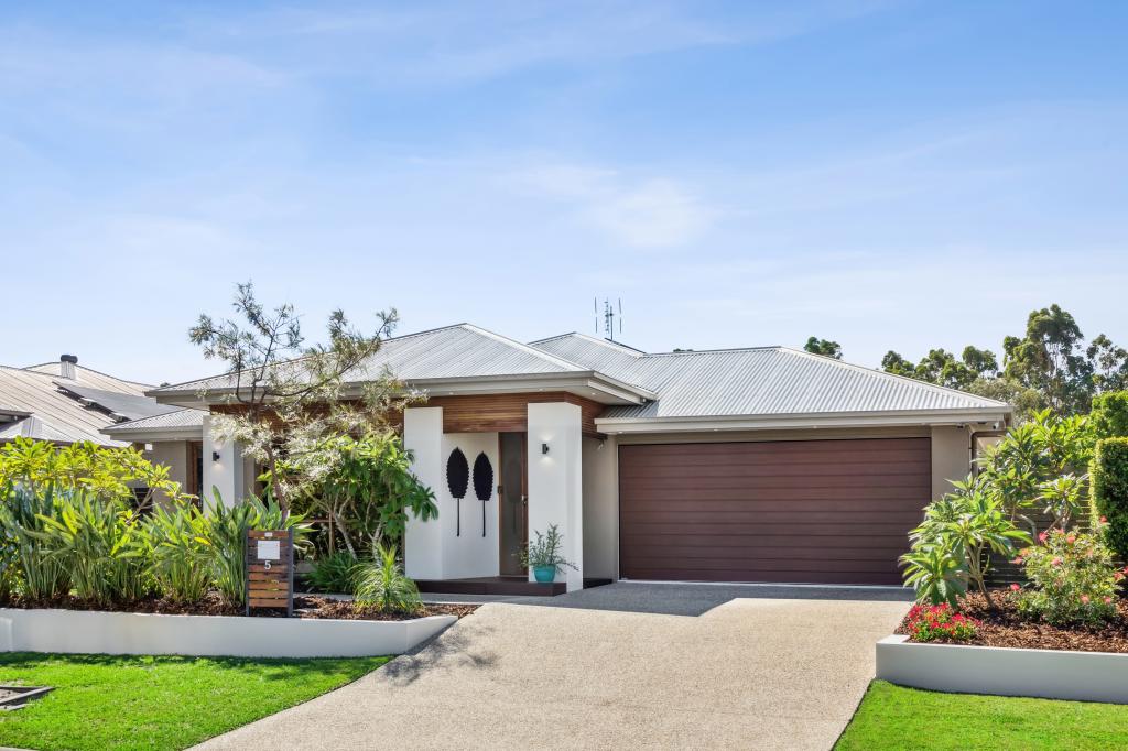 5 AZURE ST, CALOUNDRA WEST, QLD 4551