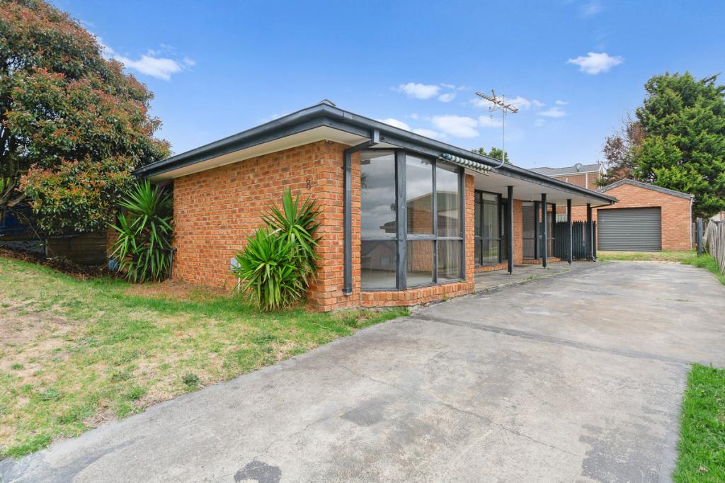 8 MANNA GUM CT, CARRUM DOWNS, VIC 3201
