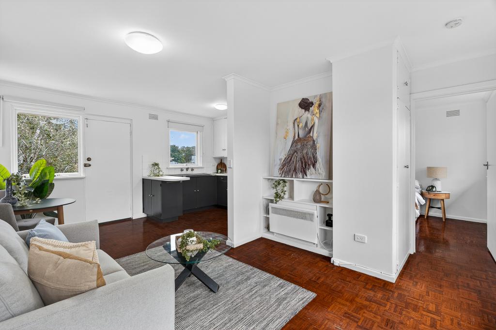 2/696 Waverley Rd, Malvern East, VIC 3145