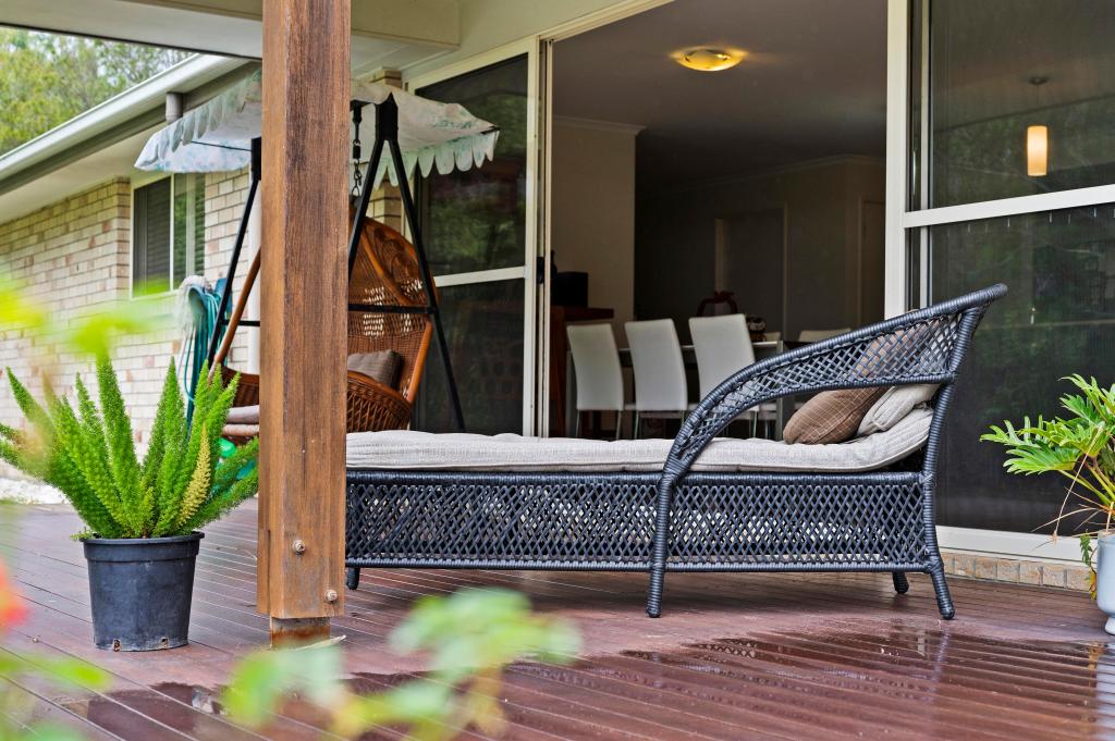 2 Haven Ct, Mooloolah Valley, QLD 4553