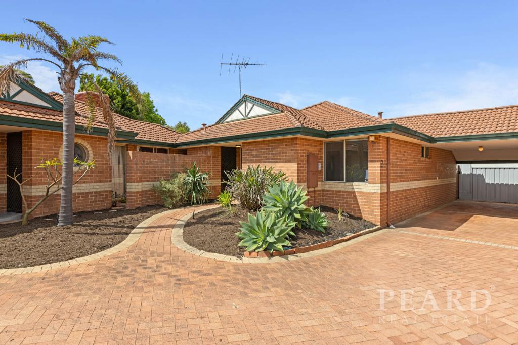 2/1 FAGAN ST, YOKINE, WA 6060