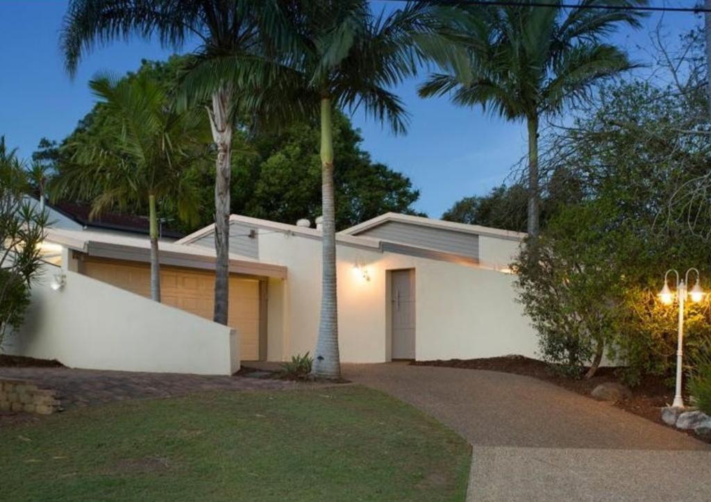13 Parkway Rd, Daisy Hill, QLD 4127