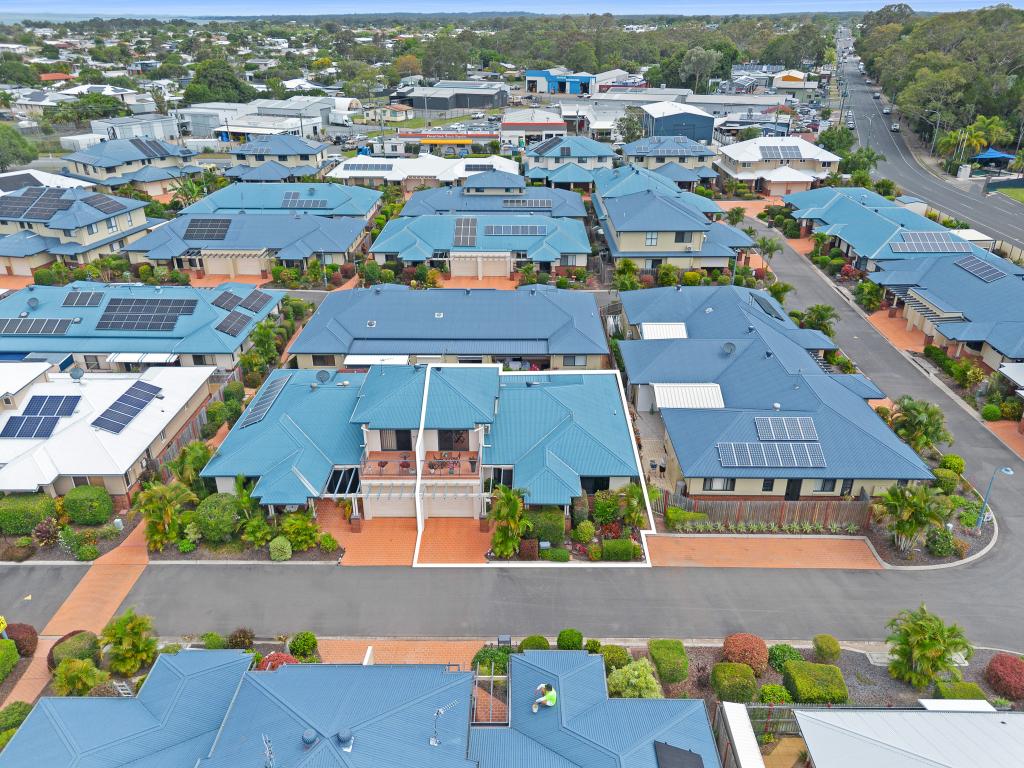 21/34-56 Elizabeth St, Urangan, QLD 4655