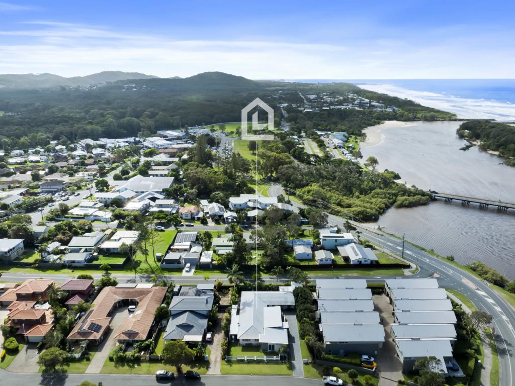 1&2/1 HAMPTON CT, POTTSVILLE, NSW 2489