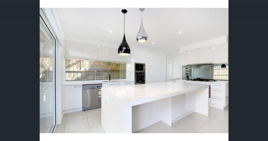 861 Nepean Hwy, Mornington, VIC 3931