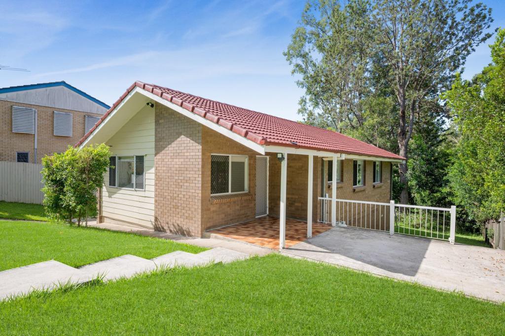 11 WOORAMA RD, THE GAP, QLD 4061