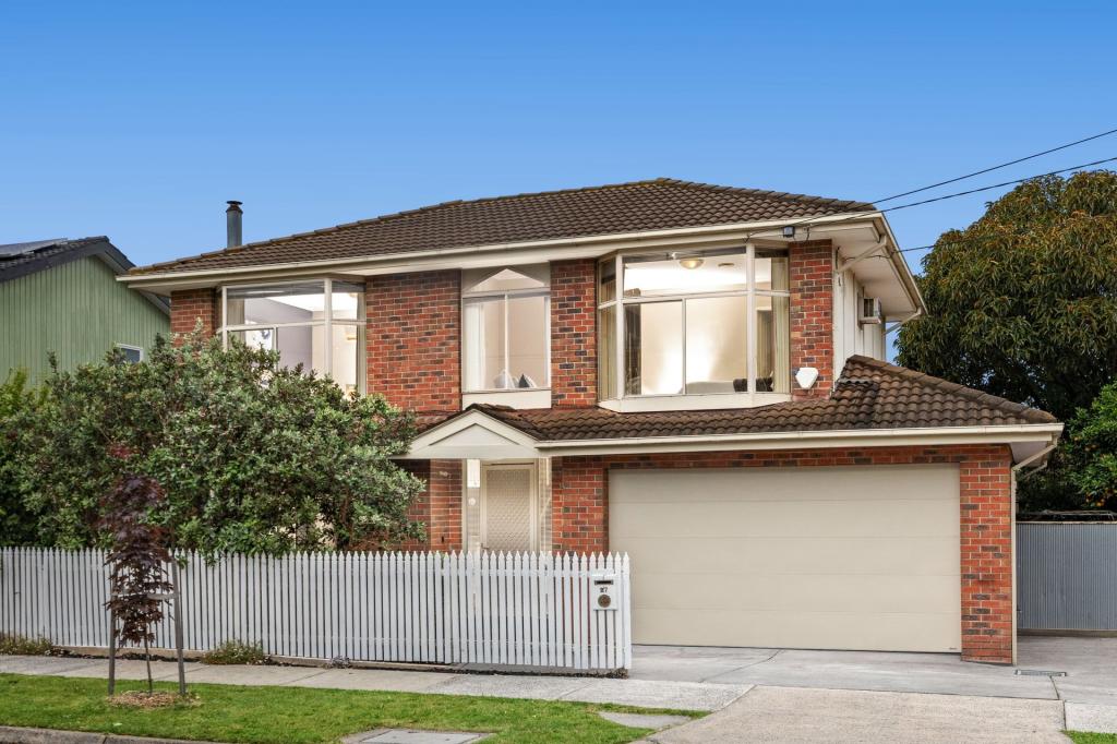 27 Glenwood Ave, Glen Waverley, VIC 3150