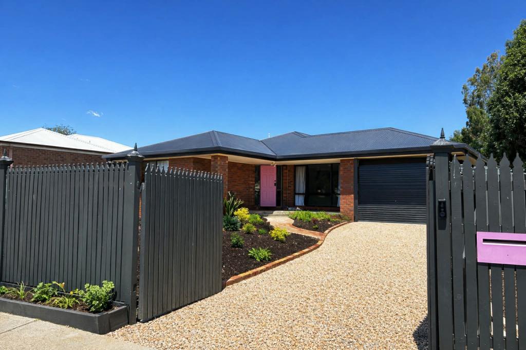 29 Blair Dr, Kyneton, VIC 3444