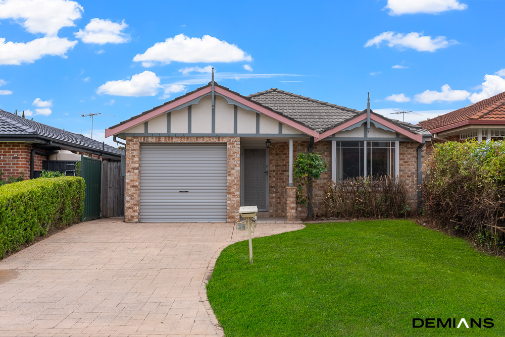 14 Wimbledon Ct, Wattle Grove, NSW 2173